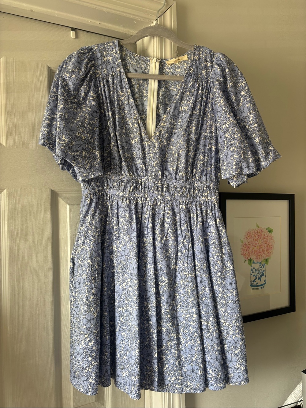 entro Light Blue and White Floral Blouse